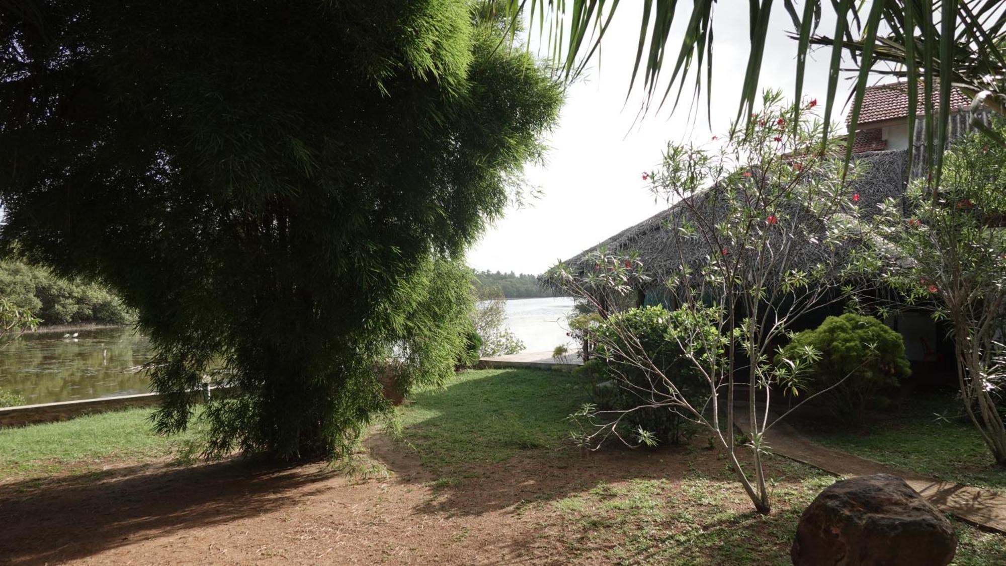 Salt Lake Cabanas & Restaurant Tangalle Kültér fotó